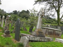 St Helen Churchyard