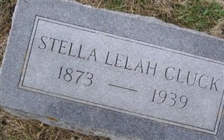 Stella Lelah Cluck
