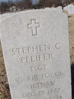 Stephen C. Pfeifer (2059924.jpg)