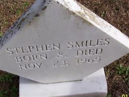 Stephen Smiles (1916085.jpg)