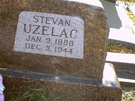 Steven Uzelac Steven Uzelac
