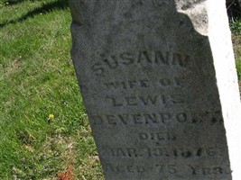 Susann Devenport Susann Devenport