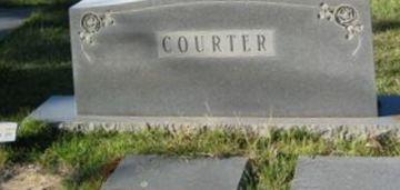 Tammy L. Courter