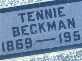 Tennie Devine Beckman
