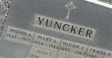 Tess Yuncker Tess Yuncker