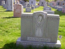 Tessie R Pacewicz Tessie R Pacewicz