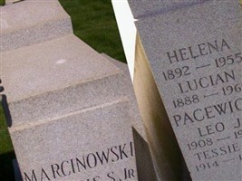 Tessie R Pacewicz