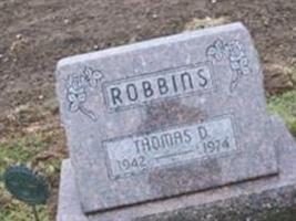 Thomas D Robbins