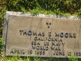 Thomas E Moore Thomas E Moore