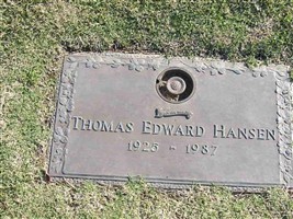 Thomas Edward Hansen Thomas Edward Hansen
