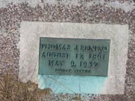 Thomas J Renfro