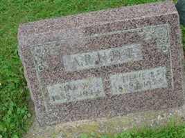 Tillie Arndt