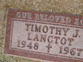 Timothy J Lanctot