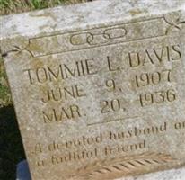 Tommie Lee Davis