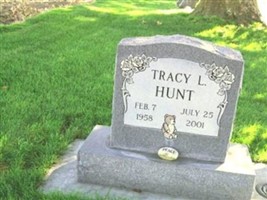 Tracy L. Hunt