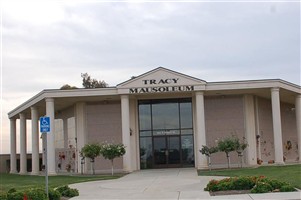 Tracy Mausoleum