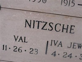 Val Nitzsche