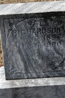 Val Richardson
