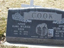 Velda Eveline "Ted" Hunsaker Cook