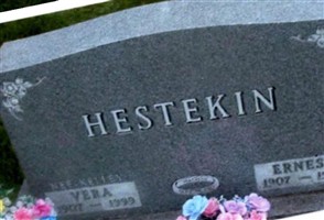 Vera Royce Kelley Hestekin