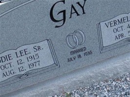 Vermell Kent GAY (1891634.jpg) Vermell Kent GAY (1891634.jpg)