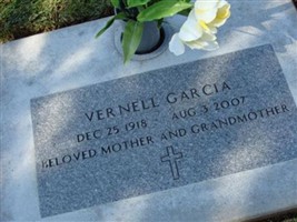 Vernelle Garcia Vernelle Garcia