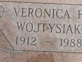 Veronica H Wojtysiak Veronica H Wojtysiak