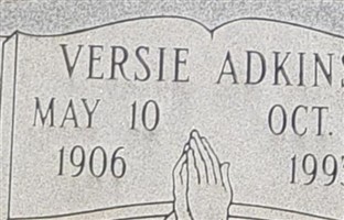 Versie Ramey Adkins