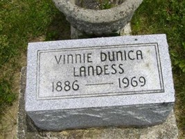 Vinnie Dunica Landess