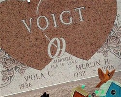 Viola C. Pfeffer Voigt