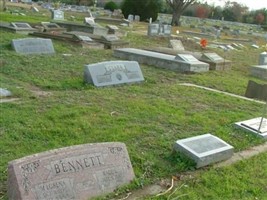 Wade L Bennett, Sr Wade L Bennett, Sr