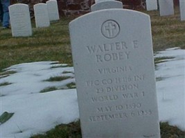 Walter E Robey