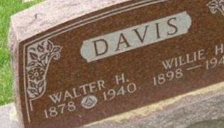 Walter H Davis