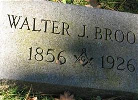 Walter J Brooks