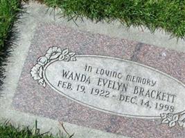 Wanda Evelyn Livingston Brackett