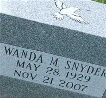 Wanda Mae Lee Snyder