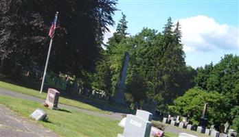 Washington Cemetery On The Green