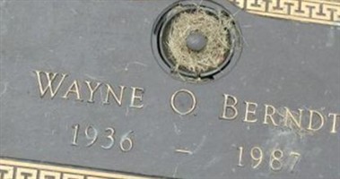 Wayne O Berndt