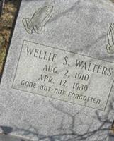 Wellie S Walters
