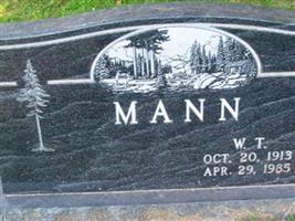 William T Mann, Sr