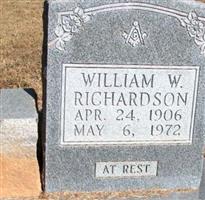 William W Richardson