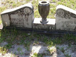 Yaetive Merle Canova Singleton Yaetive Merle Canova Singleton