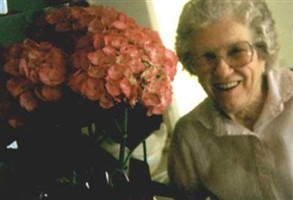 Zada Mae Curry Bartsch-Hedger Zada Mae Curry Bartsch-Hedger
