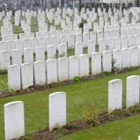 Albert Communal Cemetery Extension on Sysoon