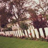 Warloy-Baillon Communal Cemetery Extension (CWGC) on Sysoon