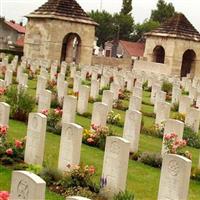Calais Southern Cemetery on Sysoon
