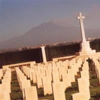 Catania War Cemetery on Sysoon