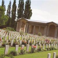 Faubourg-d'Amiens Cemetery on Sysoon
