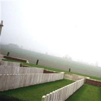 Godewaersvelde British Cemetery on Sysoon