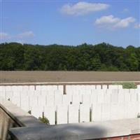 Hangard Wood British (CWGC) Cemetery on Sysoon